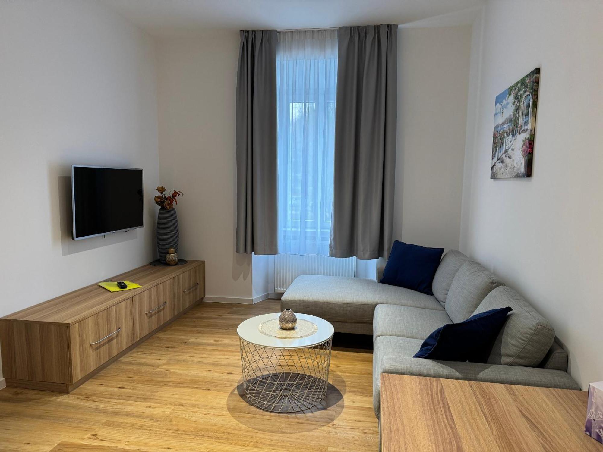 Apartments Tivoli Ljubljana Luaran gambar